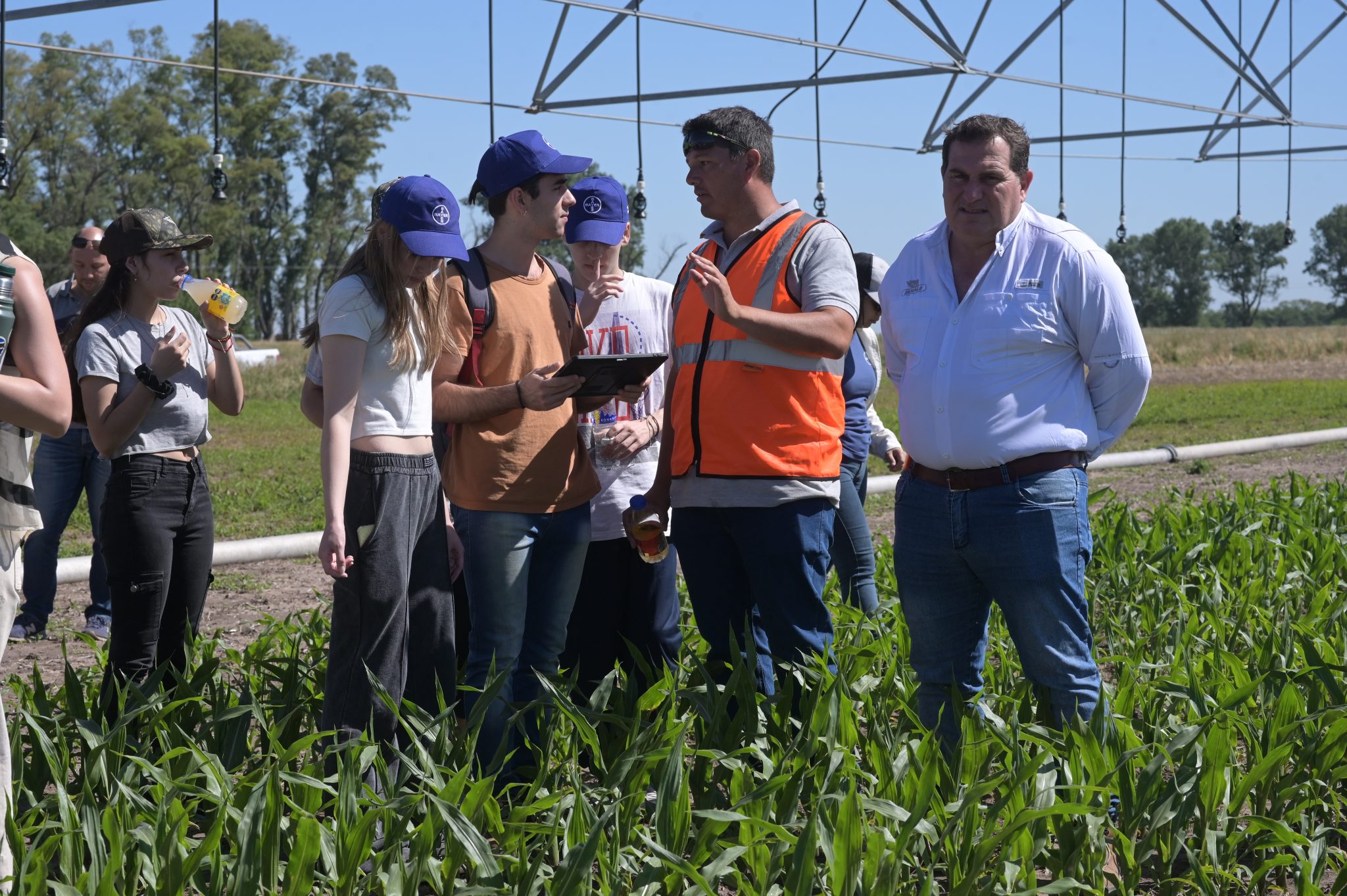 Ser Rural «La fuerza joven en el agro: inclusión social, educación y generación ...